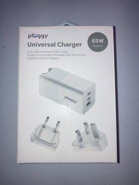 Pluggy 850014608125 Box Of 50 Universal Charger - 65w Output 1 Usb A 2 C