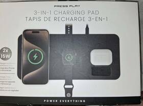 Press Play 789889700545 3-in-1 Charging Pad Iphones Watch Power Everything Nib