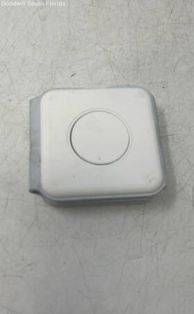 P3n1f Press Play White 3 In 1 Foldable Wireless Charger Model No Tested