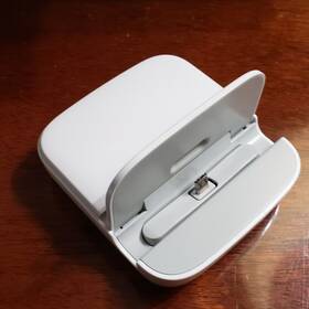 Ee-d200snwe Samsung Eed200snwe Desktop Dock Fast Free Shipping