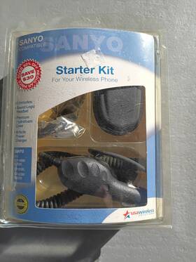 Sanyo 601290419383 Vintage Starter Kit For Your Wireless Phone - New