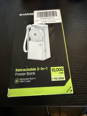 Share 973154659629 New Sharge Retractable 3-in-1 Power Bank 10 000mah