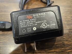 Ssw-2012a Sierra Ssw2012a Oem Wireless Travel Usb Charger Adapter 5.2v 1.2a ...free Cord