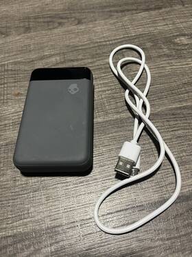 S7pfz-m003 Skullcandy Fat Stash 10k Mah Portable Charger Grey