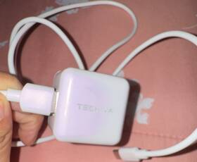 180-2107743 Techiva Fast Charge Dual Port Usb-a/usb-c Wall Charger With 3ft Usb-c Cable
