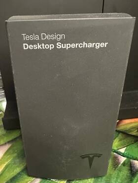 8756722-00-a Tesla Design Desktop Supercharger Charging Cable Inch Not Included