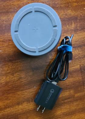 Tylt 843257100204 10w Wireless Phone Charging Pad Round Simulated Woodgrain Euc
