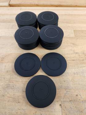 Qishld2pkbk-t Tylt Lot Of 23 - Shield Wireless Charger Pad Charging Station Qi-black