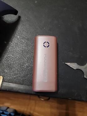 4971sil2 Tzumi Pocket Juice Portable Power Bank Charger Silver 4000 Mah 2.4a Max Output