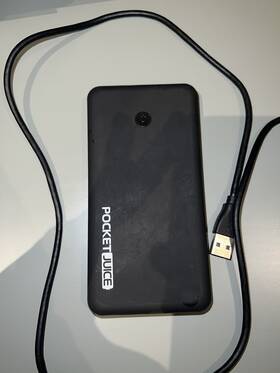 Tzumi 841351145190 8000 Mah Pocketjuice Endurance Portable Battery Pack Charger Dual Usb 5x