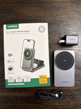 45024b Ugreen 3 In 1 Qi2 15w Magnetic Wireless Charger Foldable For Iphone Preowned