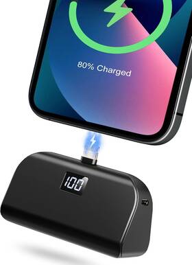 Pwb-01 Yihoy Mini Portable Charger For Iphone With Built In Cable 4 800mah Small Black