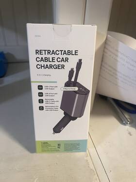Zsou 850070309004 Retractable Cable Car Charger 4-in-1