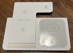 Wireless Charger Rui Mai Lai & Maxfox 3 In 1 Station For Apple. Fixed Price $13.00.