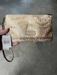 Sakroots Rose Gold Spirit Desert Artist Circle Charging Wristlet Nwt. Fixed Price $29.99.