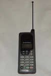 Motorola Profile Series 300 Cellular Phone (model #: 34201WSKEA) Euc. Fixed Price $9.00.