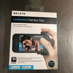 New Belkin Liveaction Camera Grip For Iphone 4/4S Ipod 4TH Generation F8Z888TT. Fixed Price $10.90.