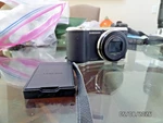 Samsung Galaxy EK-GC200 Compact Digital Smart Camera Kit Wi-fi 16.3 Megpixels. Fixed Price $169.99.