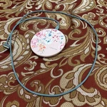 Yumi Kim Designer Wireless Cellphone Charger For Desktop Pink Flower. Fixed Price $12.00.