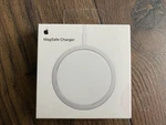 Genuine Apple Magsafe Charger Original Magnetic Wireless For Iphone Models 12-17. Fixed Price $21.99.