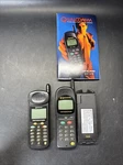 Vintage Qualcomm QCP-820 W BATTERY/QCP-860 Cell Phones Lot Untested, For Parts. Fixed Price $25.00.