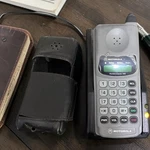 Vintage Motorola Pocket Classic 910 Cell Phone. Fixed Price $97.55.