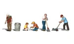 New Woodland Scenics Lawn Workers Ho Train Figures A1915. Fixed Price $19.99.