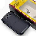 Otterbox Blackberry Torch 9860/9850 Defender Rugged 3-LAYER Hybrid Holster Case. Fixed Price $17.94.