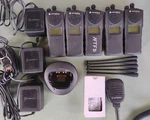 Five Motorola XTS1500 450-512 Mhz Uhf 2-WAY Radios Charger Base 3 Plugs Mic. Fixed Price $597.00.